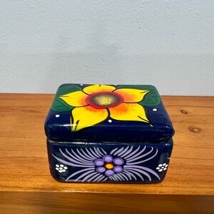Hand Painted Talavera Pottery Trinket Box With Beautiful Purple & Yellow Flowers